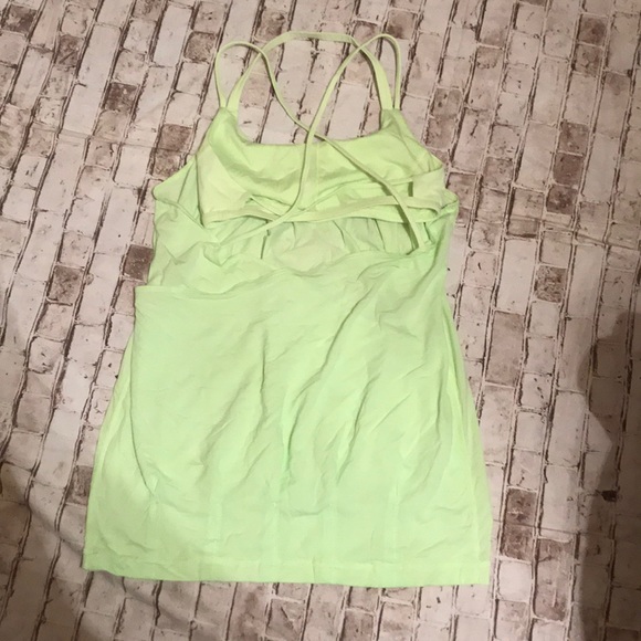 lululemon athletica Tops - Lululemon top🔴
